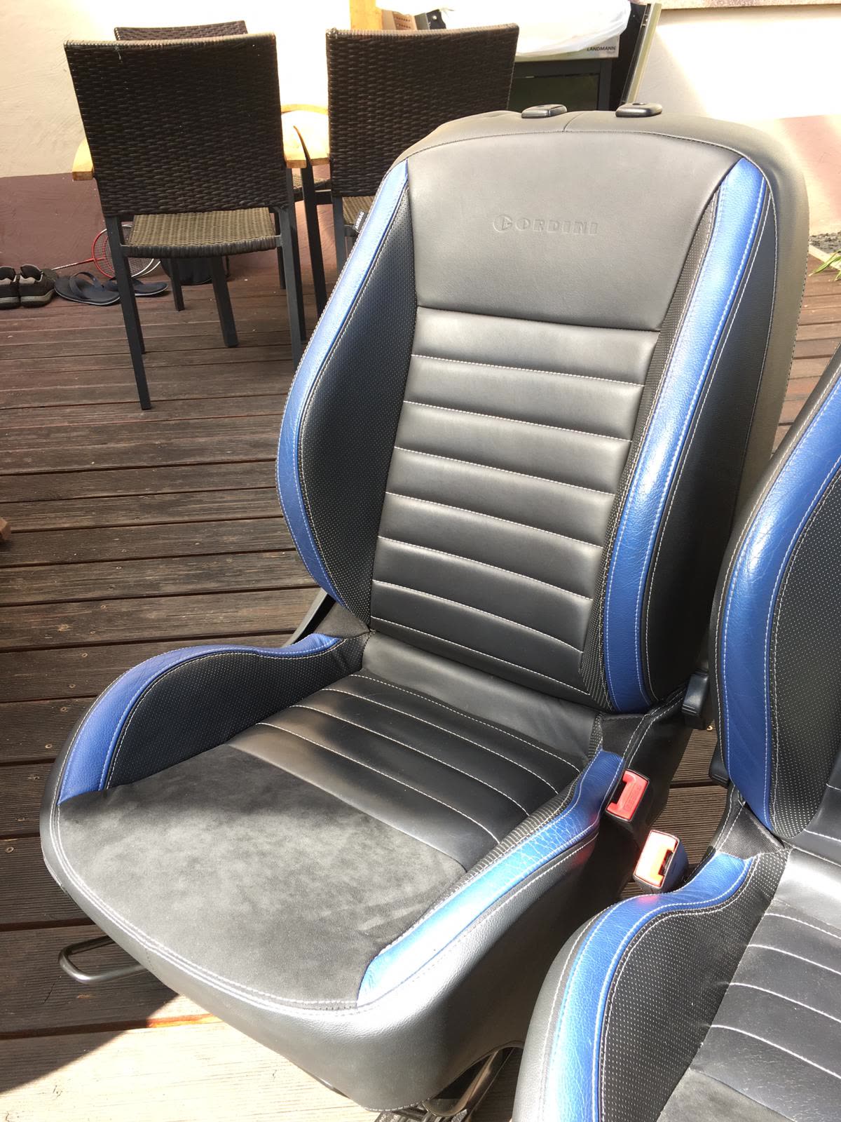 Cordini Rennsitz andere Ansicht Terrasse